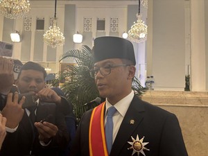 Menlu Sugiono Dapat Anugerah Bintang Mahaputera Utama dari Prabowo