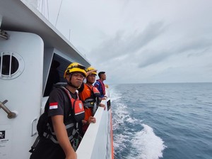 Basarnas Hentikan Pencarian 6 ABK KM Osela yang Pecah di Perairan Babel