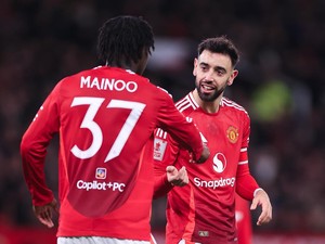 Bruno Fernandes Jimat MU, Mustahil Mainoo Bisa Menggusurnya