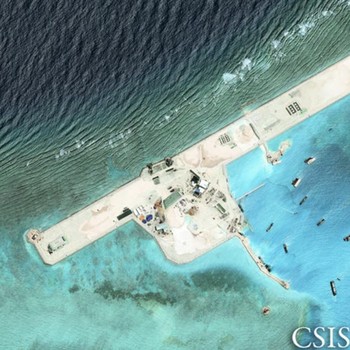 Potret Satelit Pulau 
