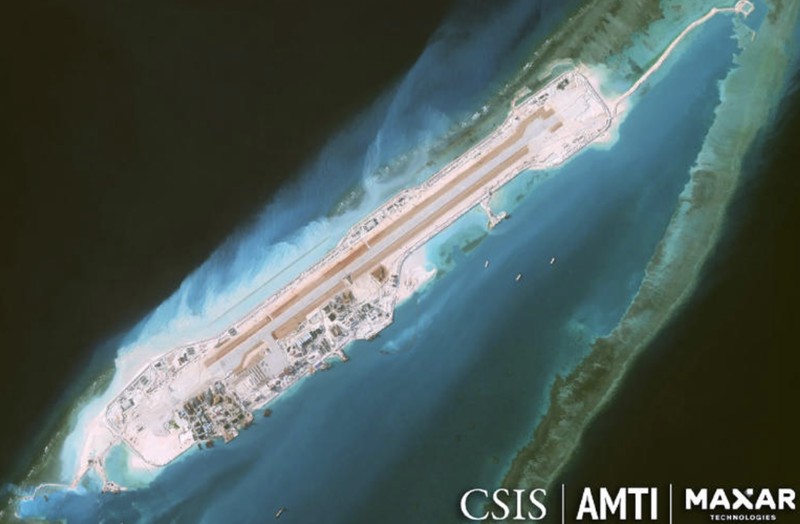 Foto satelit Vietnam percepat pembangunan pulau di Laut China Selatan. (Dok. Maxar Technologies) Foto satelit Vietnam percepat pembangunan pulau di Laut China Selatan. (Dok. Maxar Technologies)