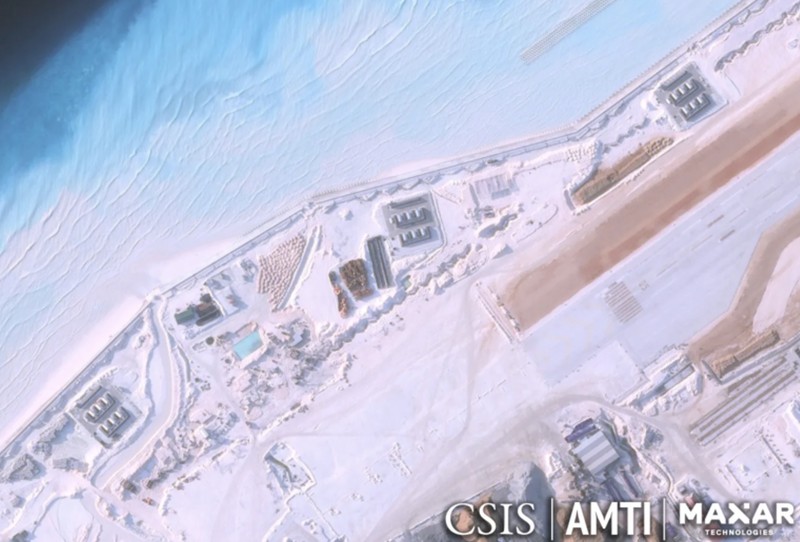 Foto satelit Vietnam percepat pembangunan pulau di Laut China Selatan. (Dok. Maxar Technologies) Foto satelit Vietnam percepat pembangunan pulau di Laut China Selatan. (Dok. Maxar Technologies)