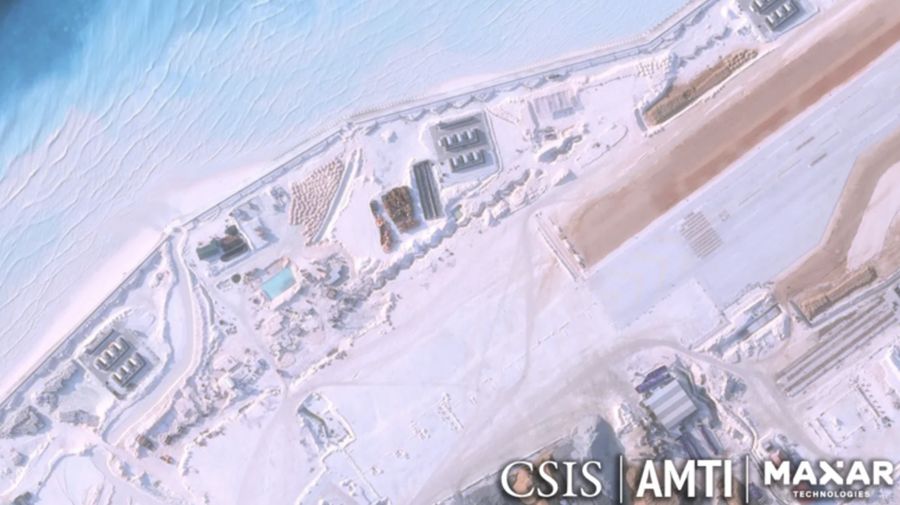 Foto satelit Vietnam percepat pembangunan pulau di Laut China Selatan. (Dok. Maxar Technologies)