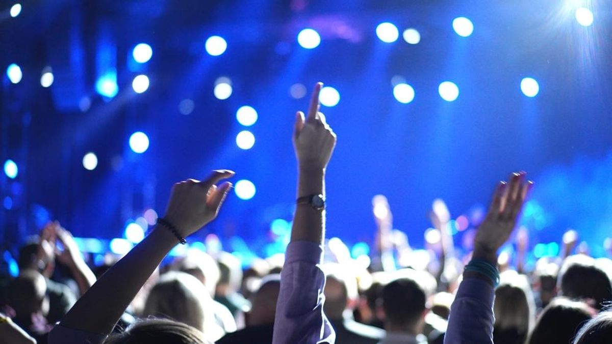 Ini Alasan Pemerintah Tak Izinkan Konser Israel Houghton di Indonesia — NadiKabar.com