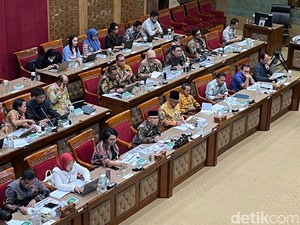 Legislator Temukan Siswa SMP Tak Bisa Menghitung, Ini Kata Mendikdasmen