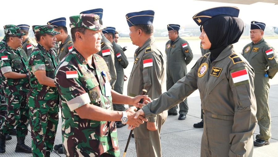 Misi penyaluran bantuan kemanusiaan melalui jalur udara (airdrop) ke Gaza. (Dok. Kementerian Pertahanan)
