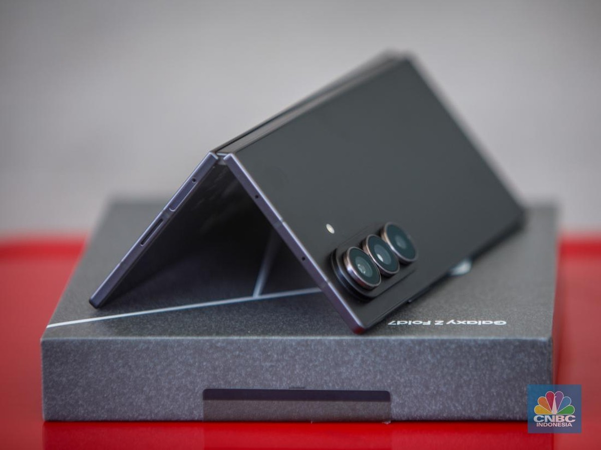 Samsung Kuasai Pasar Smartphone Dunia Lewat Ponsel Lipat dan AI Terjangkau