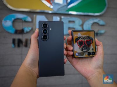 Raja HP Dunia Nomor Satu Lagi Berkat Model Smartphone Ini