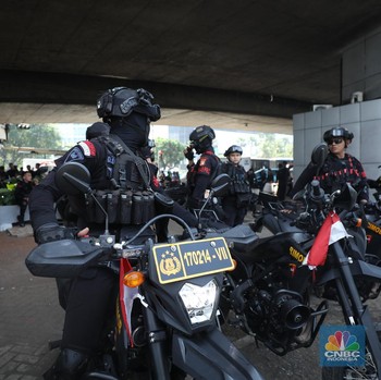 Dijaga Brimob, Potret Pos Polisi Slipi Dibakar Massa Demo 25 Agustus