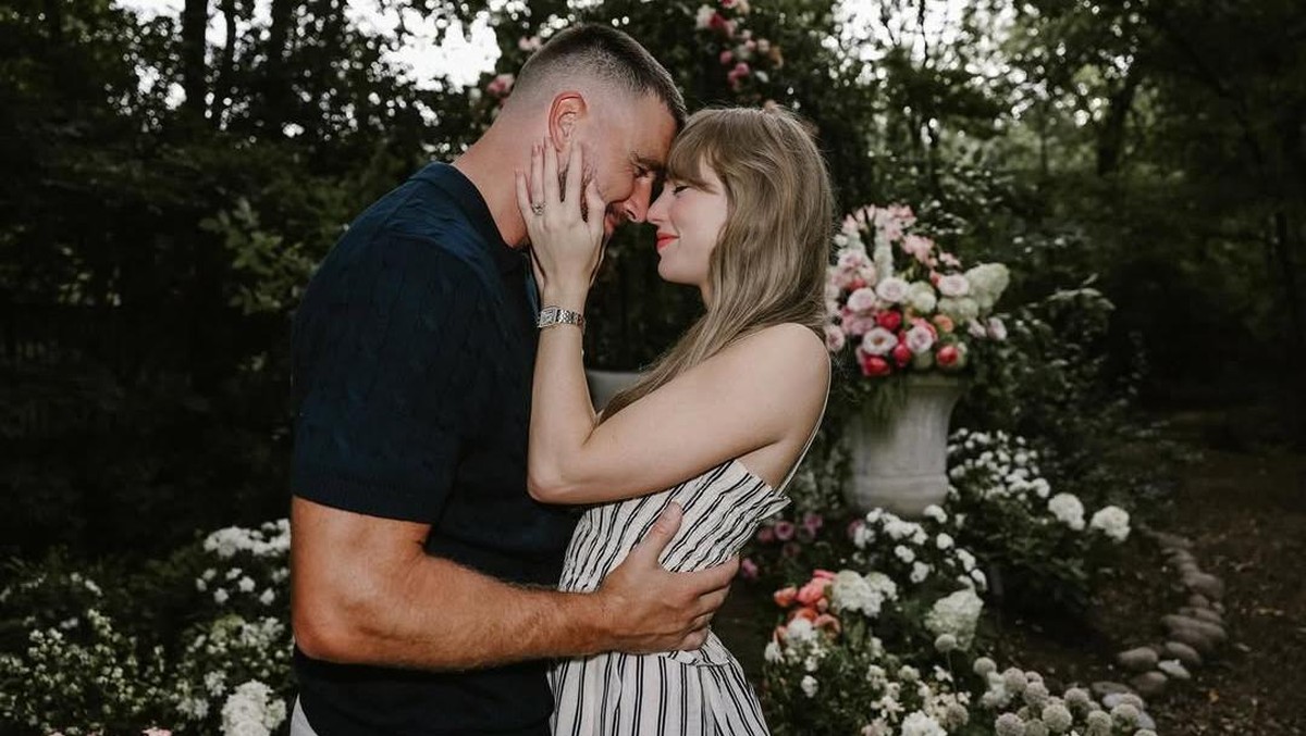 Lamar Taylor Swift, Travis Kelce Habiskan Rp650 Juta untuk Taman Bunga