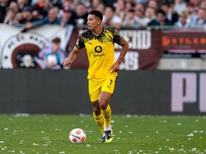 Aturan Baru Dortmund: Keluarga Pemain Dilarang ke Ruang Ganti!