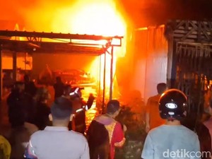 Bengkel Motor di Labuan Bajo Hangus Terbakar, Kerugian Rp 6 Miliar