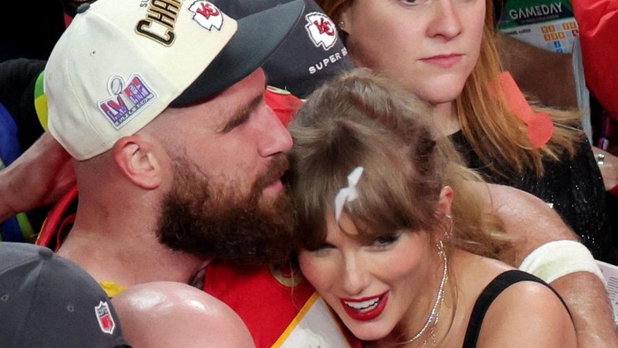 MUSIC-TAYLOR SWIFT/ENGAGEMENT Sebuah unggahan Instagram bertuliskan