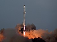 SpaceX Elon Musk Mau IPO, Valuasi Tembus US$800 Miliar