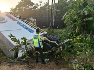 Truk Terguling di Mesuji Lampung, Sopir Tewas Terjepit