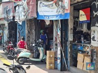 Pasar Onderdil Motor di Otista Kampung Melayu Sepi, Pedagang Teriak
