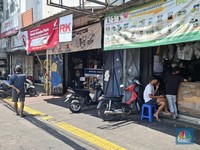 Pasar Onderdil Motor di Kampung Melayu Sepi, Karyawan Toko Kena PHK