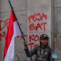 Suasana Terbaru Demo di DPR, Massa Buruh Pulang-Mahasiswa Datang