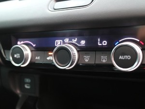 Jangan Kaget Masih Banyak Tombol Fisik di Honda HR-V Hybrid, Ini Sebabnya