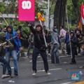 Demo Memanas: Ini Kronologi Kericuhan & Tuntutan Massa yang Menggema