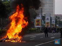 Demo 28 Agustus Mendadak Panas, MRT Beroperasi Normal-Siapkan Rekayasa