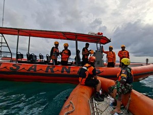 Kronologi Kapal Bermuatan 17 Nelayan di Lampung Tenggelam Dihantam Ombak