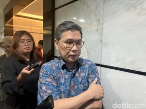 Buruh Demo Tuntut Upah Naik 10,5%, Pengusaha Buka Suara
