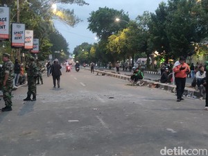 Massa Demo di Mako Brimob Solo Bubar, Arus Lalin Mulai Dibuka