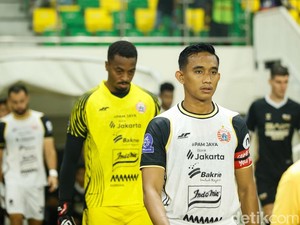 Pita Hitam Rizky Ridho saat Persija Jakarta Sikat Dewa United