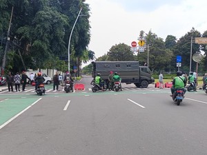 Jalan Tugu Tani Arah Senen Dialihkan Imbas Demo di Mako Brimob Kwitang