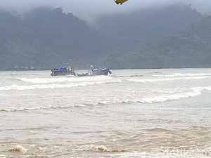 Waspada Gelombang Tinggi di Perairan Jatim hingga 1 Oktober 2025