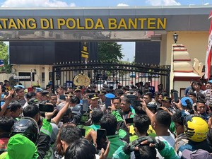 Kapolda Yakinkan Massa Ojol di Banten: Kasus Kematian Affan Akan Ditindak Tegas