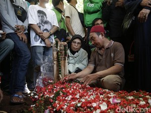 Cerita Kebaikan Affan Kurniawan Bikin Netizen Haru dan Menangis