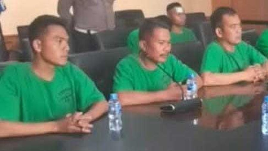 Pemeriksaan tujuh anggota Brimob pelindas Affan. (Instagram/Propam Polri)