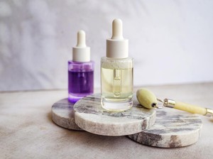 Retinol VS Bakuchiol, Mana yang Lebih Baik untuk Anti Aging?