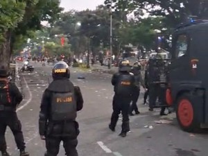 Demo di Jambi Masih Berlangsung Ricuh, Kapolresta: Tolong Sudahi Aksi Ini