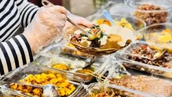 Lapar di Tebet? Coba 5 Warung Nasi Enak Ini, Murah Tapi Nendang!
