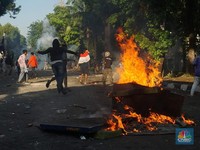 Kondisi Terkini Kwitang, Jalan Masih Ditutup-Ramai Suara Ledakan