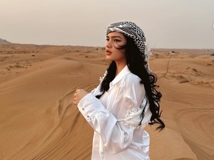Terpopuler: Davina Karamoy Berbagi Foto Liburan Seru di Dubai