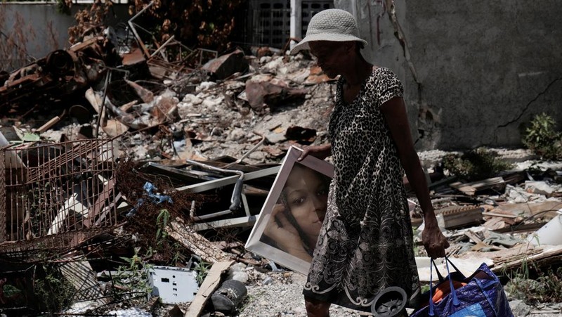 Residents return to the Delmas 30 neighborhood after gang leader Jimmy 