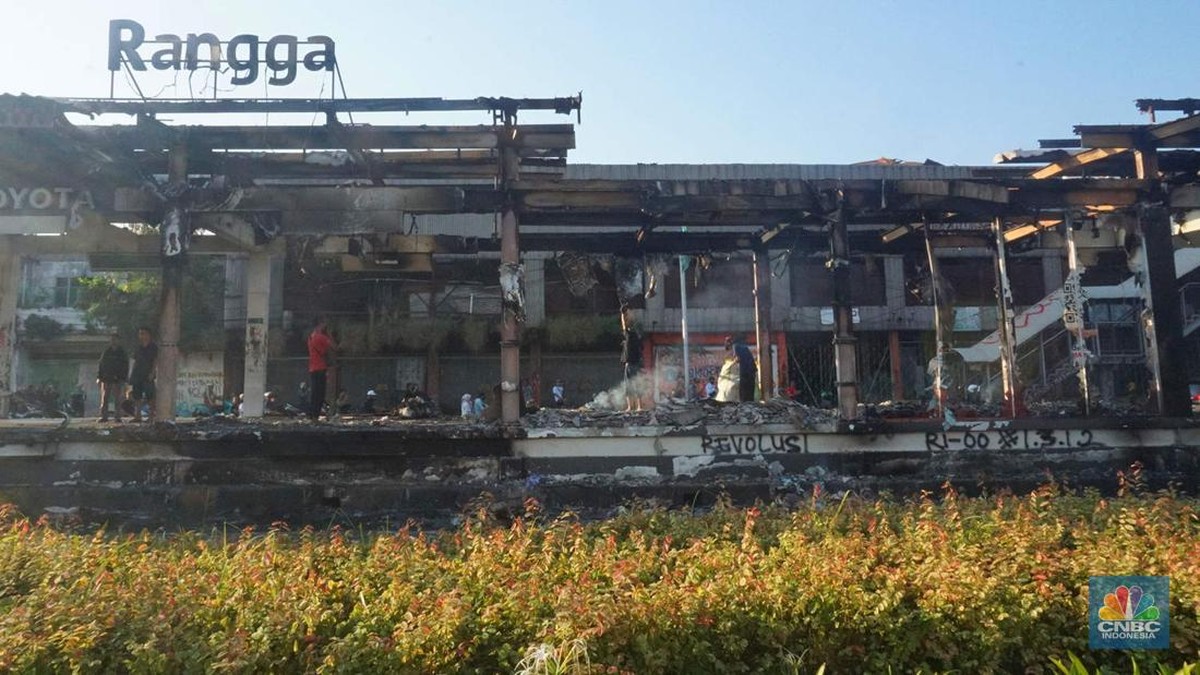 Potret Terkini Halte Transjakarta Senen, Habis Terbakar Tinggal Rangka