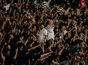 Johnny Jansen Rasakan Magis Dukungan Suporter Bali United