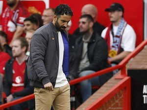 Amorim Kok Nggak Berani Lihat Penalti Bruno Fernandes?