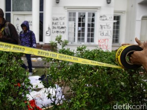 6 Orang Jadi Tersangka Kasus Penjarahan Rumah Uya Kuya