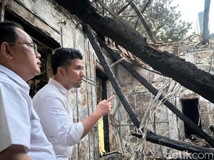 7 Fakta Sedihnya Emil Lihat Ruangannya di Grahadi Ludes Dibakar Perusuh