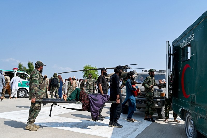 Afghanistan kembali dilanda bencana. Sedikitnya 800 orang tewas dan lebih dari 1.500 lainnya luka-luka akibat gempa bumi bermagnitudo 6,0 yang mengguncang wilayah timur pada Senin (1/9/2025) dini hari. Afghanistan kembali dilanda bencana. Sedikitnya 800 orang tewas dan lebih dari 1.500 lainnya luka-luka akibat gempa bumi bermagnitudo 6,0 yang mengguncang wilayah timur pada Senin (1/9/2025) dini hari. (REUTERS/Stringer)