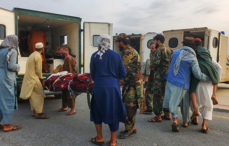 Afghanistan kembali dilanda bencana. Sedikitnya 800 orang tewas dan lebih dari 1.500 lainnya luka-luka akibat gempa bumi bermagnitudo 6,0 yang mengguncang wilayah timur pada Senin (1/9/2025) dini hari. Afghanistan kembali dilanda bencana. Sedikitnya 800 orang tewas dan lebih dari 1.500 lainnya luka-luka akibat gempa bumi bermagnitudo 6,0 yang mengguncang wilayah timur pada Senin (1/9/2025) dini hari. (REUTERS/Stringer)