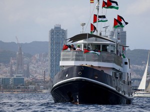 Kapal Global Sumud Flotilla Diserang Drone di Perairan Mediterania