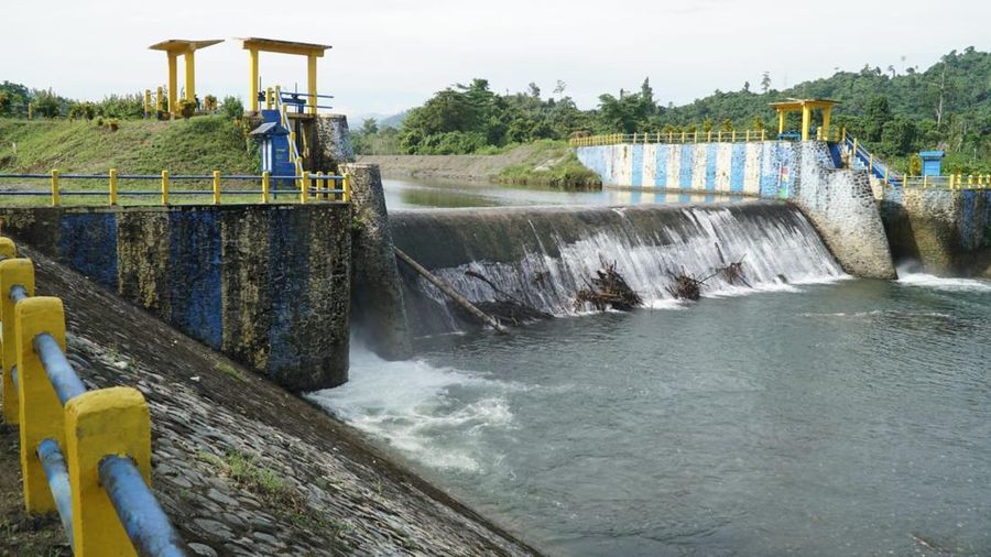 Kementerian Pekerjaan Umum terus mengoptimalkan layanan irigasi guna mendukung peningkatan produktivitas pertanian dan mewujudkan swasembada pangan. (Dok. PUPR) Kementerian Pekerjaan Umum terus mengoptimalkan layanan irigasi guna mendukung peningkatan produktivitas pertanian dan mewujudkan swasembada pangan. (Dok. PUPR)