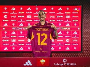 AS Roma Pinjam Kostas Tsimikas dari Liverpool